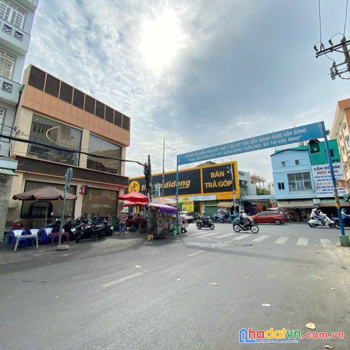 Cực hiếm và đẳng cấp!!! mt 390-390a phạm văm đồng, bình thạnh