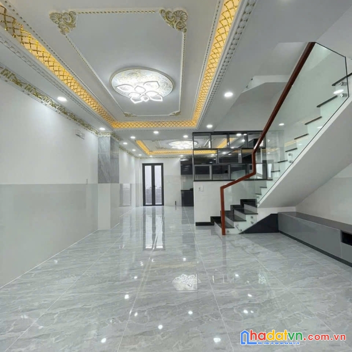 Cho thuê nhà mt 541 nguyễn thị thập , p.tân phong q.7
