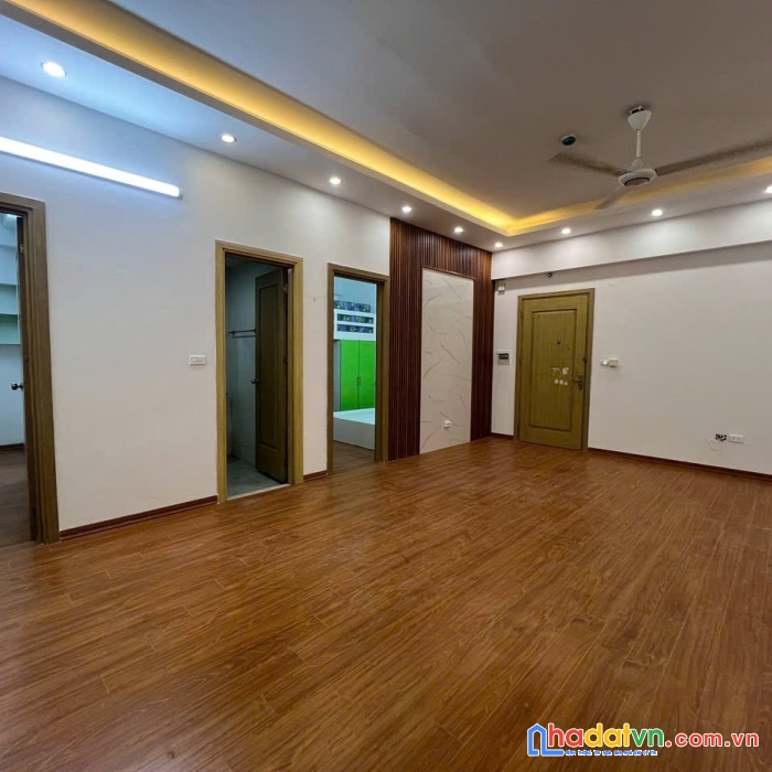 Chính chủ gửi bán căn hộ 2 ngủ rộng 77m, đầy đủ nội thất tại kdt thanh hà cienco 5