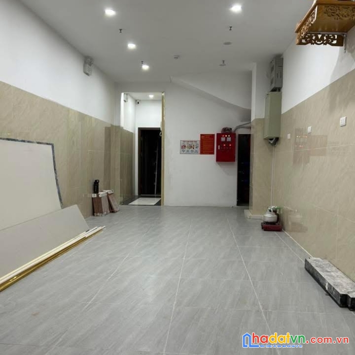 Bán nhà phố trương định, hai bà trưng 42m, 5 tầng