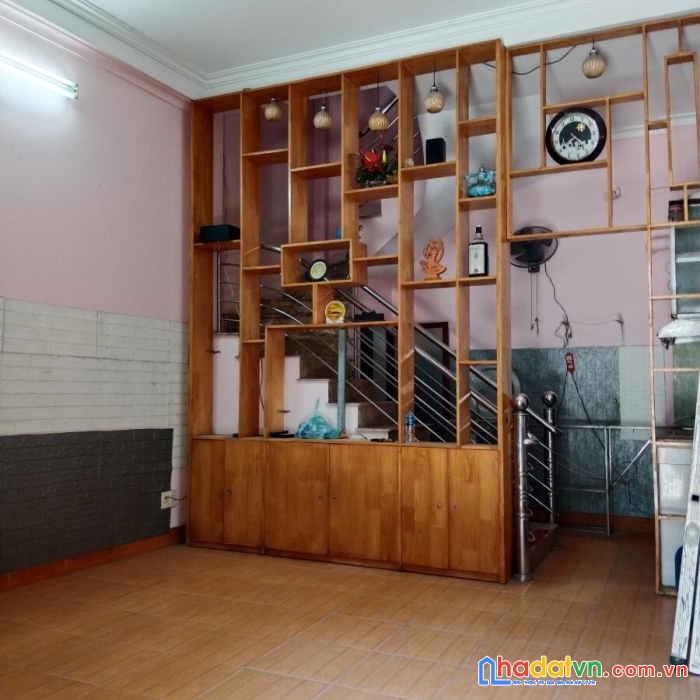 Bán nhà phố bạch mai, hai bà trưng 30m, 5 tầng. giá: 7.2 tỷ