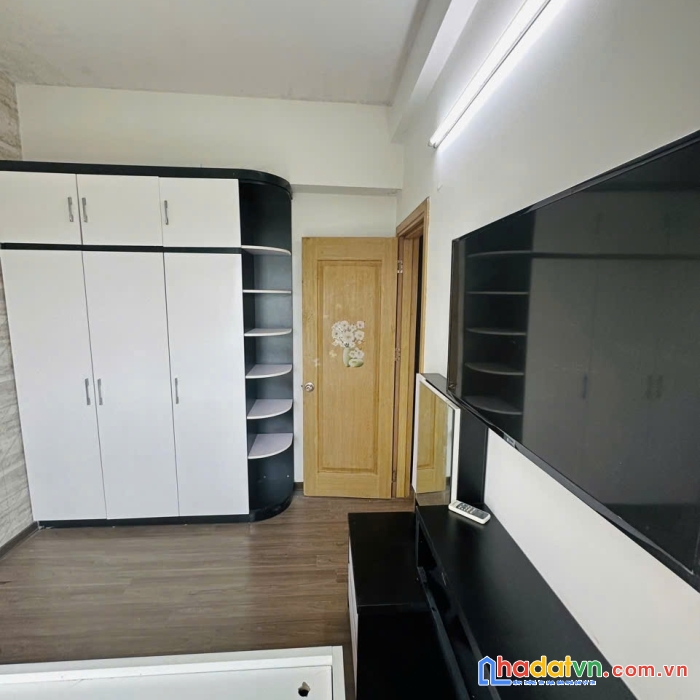 Chỉ hơn 2,7 tỷ có ngay căn góc 76m2 bc đông nam