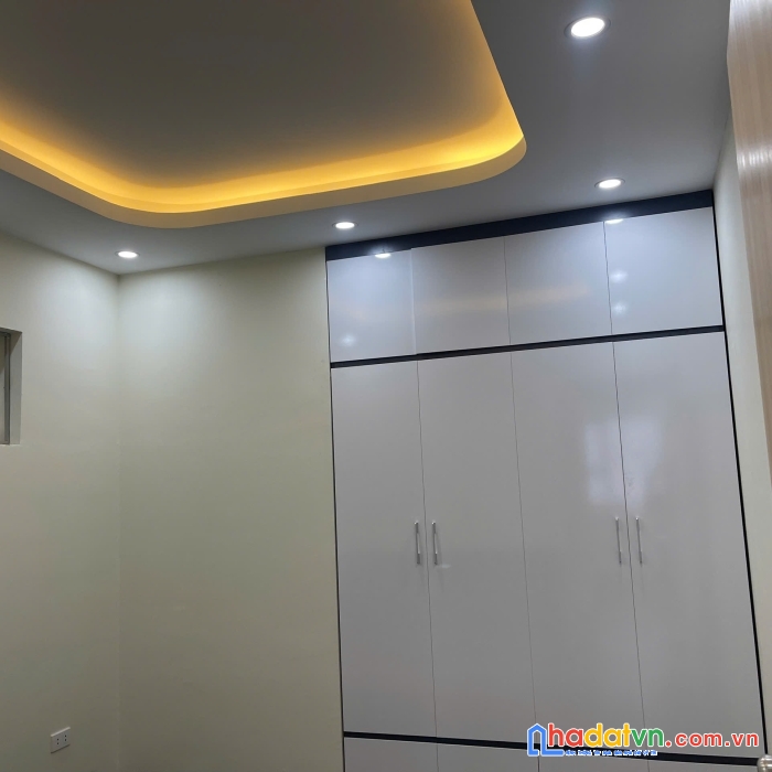 Bán gấp căn hộ 72m2 trong 6 tòa mới nhất kdt thanh hà