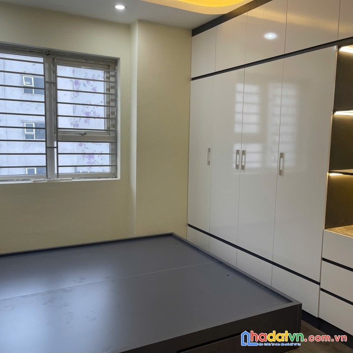 Bán gấp căn hộ 72m2 trong 6 tòa mới nhất kdt thanh hà