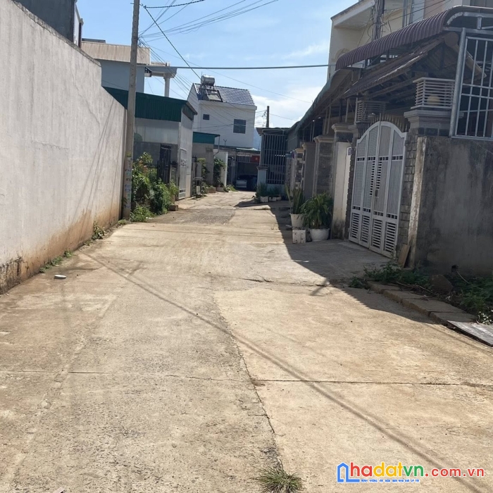 Nhà đẹp hẻm tuệ tĩnh, trung tâm liên nghĩa, đức trọng