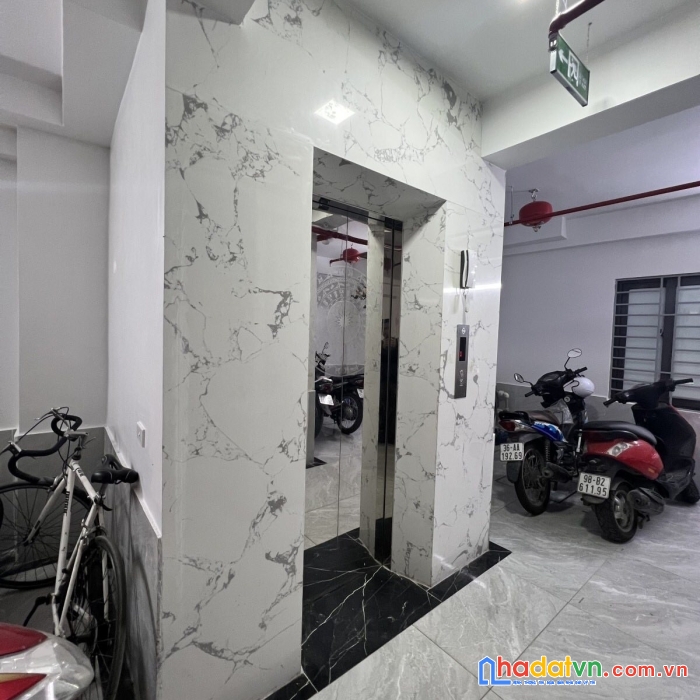 Bán nhà phố bạch mai, hai bà trưng 57m, 6 tầng. giá: 16.5 tỷ. lh: 0937158386