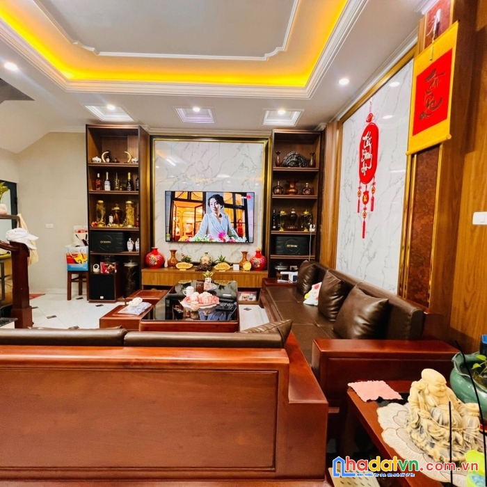 Bán nhà phố trương định, hoàng mai 44m, 5 tầng