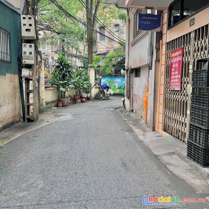 Bán nhà phố thanh nhàn, hai bà trưng 44m, 4 tầng. giá: 11.8 tỷ. lh: 0937158386