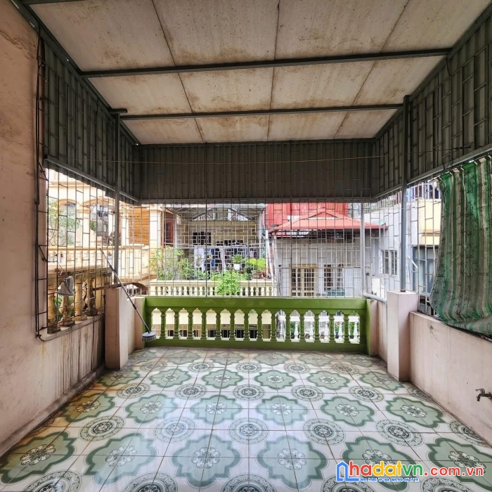 Bán nhà phố vọng, hai bà trưng 30m, 5 tầng. giá: 8.98 tỷ. lh: 0937158386