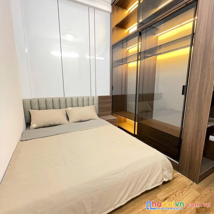 Bán nhà đào tấn, ba đình, 35m2 4 tầng 4 ngủ full nội thất chỉ 6.69 tỷ 