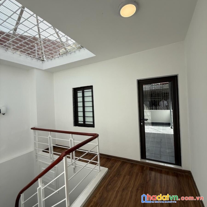 Bán nhà phố kim ngưu, hai bà trưng 43m, 4 tầng
