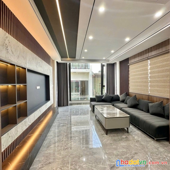 Bán nhà phố nguyễn đức cảnh, hoàng mai 44m, 5 tầng. giá: 8.9 tỷ. lh: 0937158386