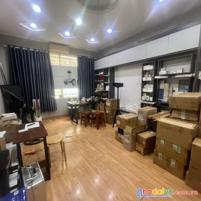 Bán nhà mặt phố vọng, hai bà trưng 30m, 5 tầng, mt 4.5m