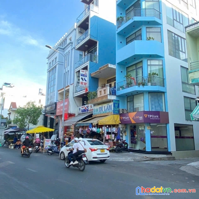 Bán nhà góc 3mt 163 hoàng hoa thám, phường .6, quận bình thạnh 
