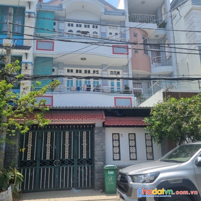 Bán nhà 10x20m đường 45 phường bình thuận q7, giá 35ty tl