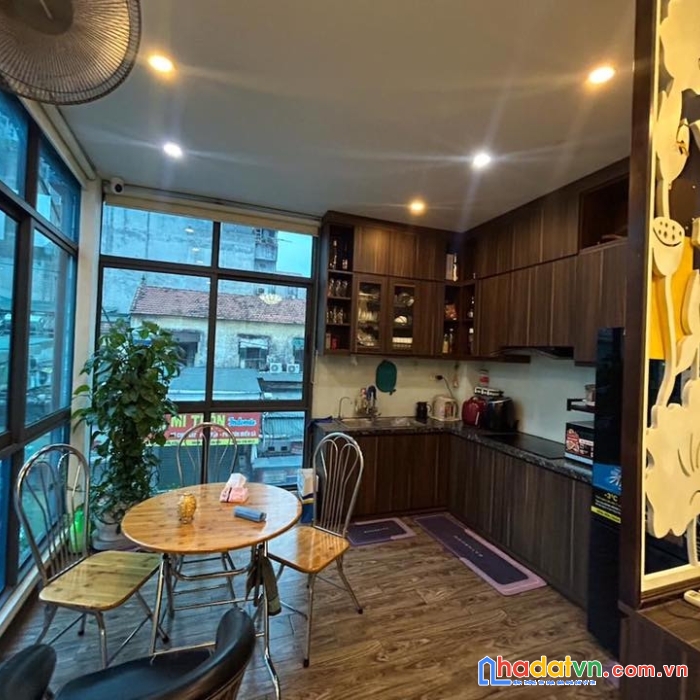 Bán nhà mặt phố tạ quang bửu, hai bà trưng 30m, 5 tầng, mt 4m. giá:16 tỷ. lh: 0937158386
