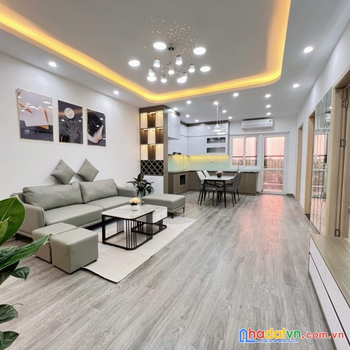 Cần bán căn chung cư góc 2 mặt thoáng, nhà mới làm lại nội thất tại kdt thanh hà cienco 5