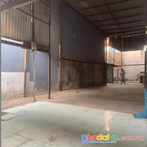 Bán nhà diện tích 116m2 ngang 6.5m dài 22m - bao giấy phép xây dựng
