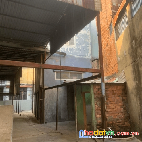 Bán nhà diện tích 116m2 ngang 6.5m dài 22m - bao giấy phép xây dựng
