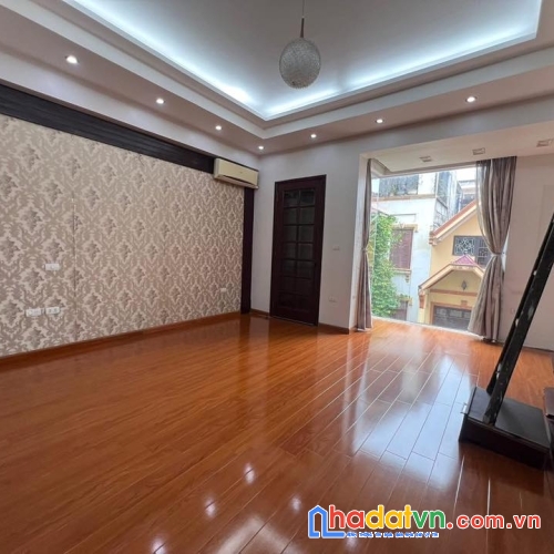Bán nhà phố vọng, hai bà trưng 80m, 5 tầng