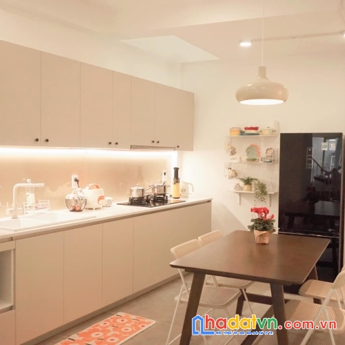 Bán nhà đường phạm văn đồng (đầu cầu rồng) 250m2