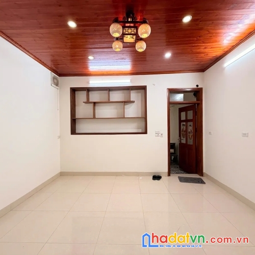 Bán nhà ngọc hồi, 34m2 xây 4 tầng, 3 ngủ, giá 4.95 tỷ ngay tt văn điển
