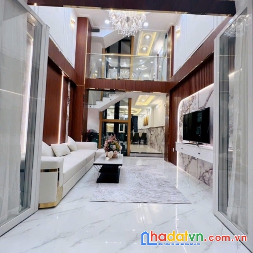 Bán nhà đường số 43 p.bình thuận,quận 7 dt 4x20m,4 lầu, st mới đẹp