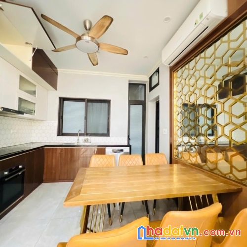Bán nhà phố thanh nhàn, hai bà trưng 72m, 5 tầng