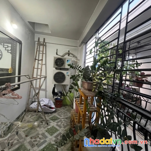 Bán nhà ngọc hồi 30m2, 5 tầng, mặt tiền 4.3m ngõ ô tô tránh, giá 5.5 tỷ