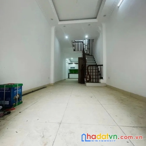 Bán gấp nhà 35m2, 4 tầng ngọc hồi, ngõ ô tô giá chỉ 5,65 tỷ