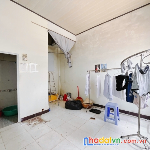 Bán nhà quận 7 hxh đường số 10 p.tân quy , dt 4x9m, 1,5 lầu.