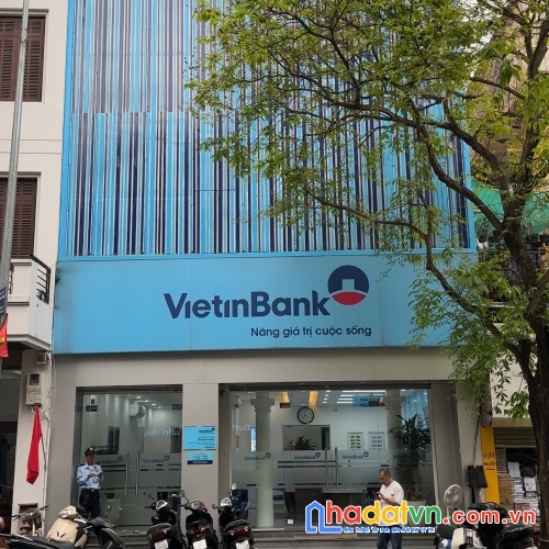 Nhà mặt phố ngô thì nhậm - hbt,hn. 230m mặt tiền 8m. đang cho ngân hàng thuê 200tr/th