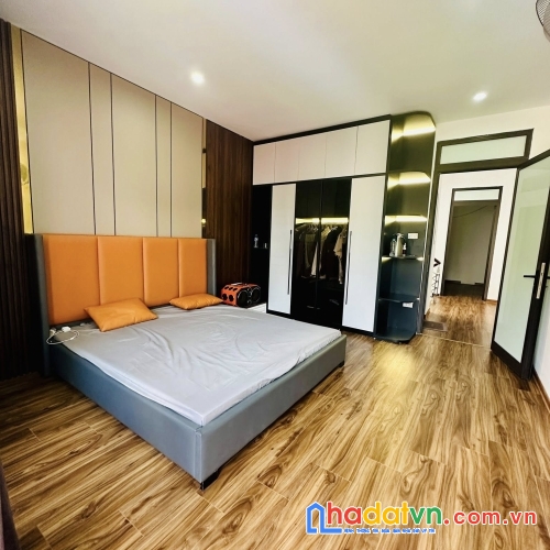 Bán nhà phố nguyễn ngọc nại, thanh xuân 82m, 3 tầng