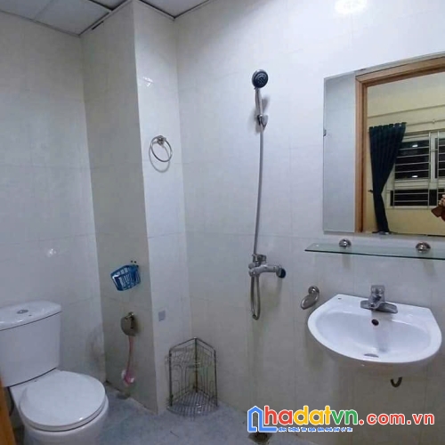 Bán căn hộ cc thanh hà tầng 10, 65m2, ban công hướng nam, giá chỉ 2,3x tỷ