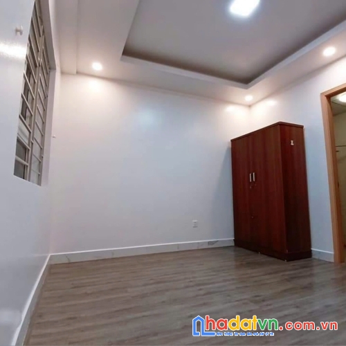 Chính chủ bán căn hộ 69.5m2 cc thanh hà chỉ 2,4x tỷ full nội thất về ở ngay