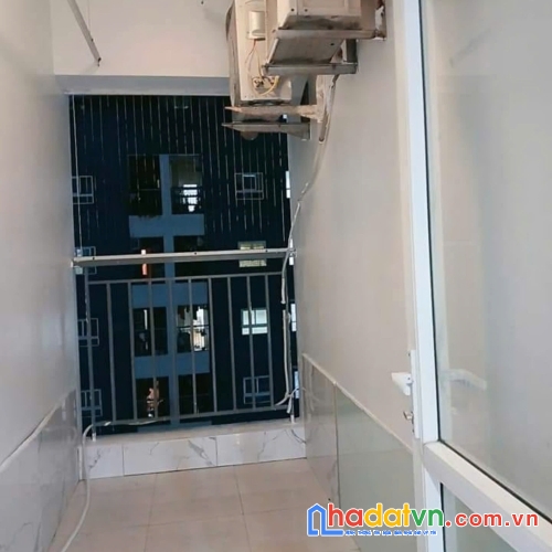 Chính chủ bán căn hộ 69.5m2 cc thanh hà chỉ 2,4x tỷ full nội thất về ở ngay