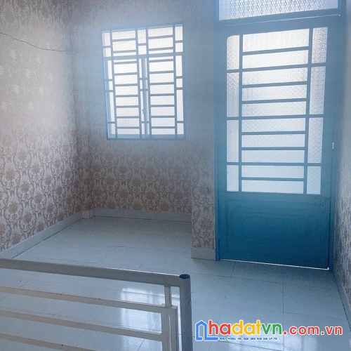 Nhà 2 tầng cao lỗ, gần aeon, 29m2, giá chỉ 2.75 tỷ