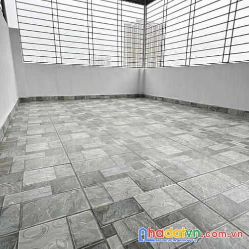 Bán nhà tứ hiệp 42m2 x 5 tầng, mặt tiền 4m, giá 7 tỷ, bãi ô tô gần nhà