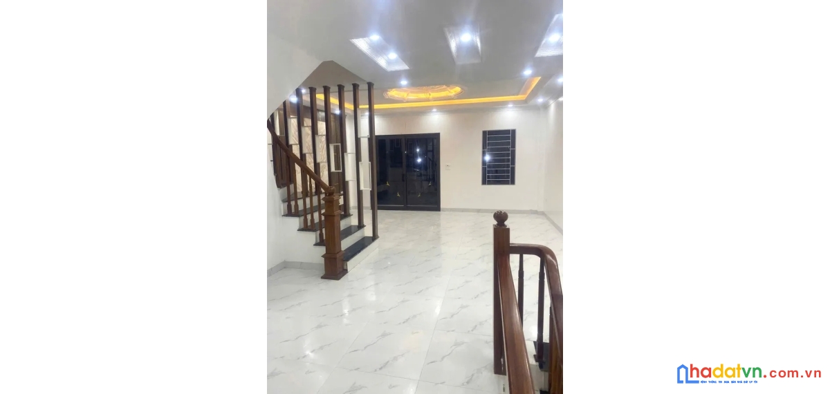 Bán nhà tứ hiệp 38m2 x 5 tầng, giá 7.5 tỷ