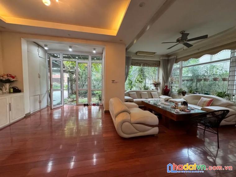 Biệt thự kđt linh đàm 254m2, giá 68 tỷ, 5 tầng thang máy, kinh doanh đỉnh