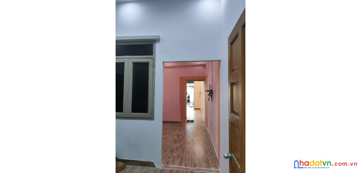 Cho thuê nhà đường số ngay lâm văn bền,quận 7 dt 4,1x23m