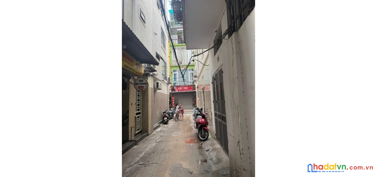 Bán nhà phố yên lạc, hai bà trưng 43m, 5 tầng. giá: 10.8 tỷ