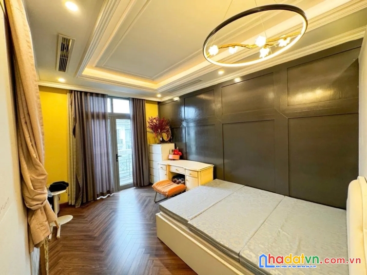 Biệt thự đẳng cấp 282m2, mặt tiền 13m linh đàm, giá 62 tỷ