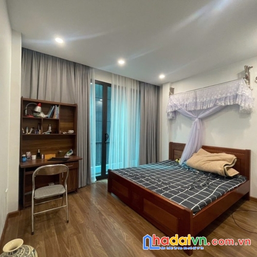Bán nhà phố nguyễn đức cảnh, hoàng mai 41m, 4 tầng. giá: 9.3 tỷ. lh: 0937158386