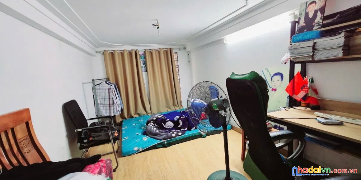 Bán nhà 4 tầng bằng b, hoàng mai, 40m2, mặt tiền 5m, giá 5.98 tỷ