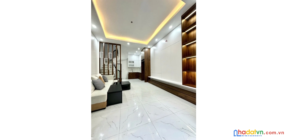 Bán nhà 5 tầng x 42m2, mặt tiền 4m, cổ điển, tứ hiệp, giá 7 tỷ