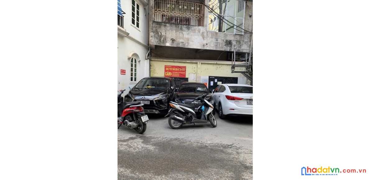  bán nhà khương trung– vài bước ra hồ điều hòa– 2 mặt tiền _ ô tô đỗ cửa  