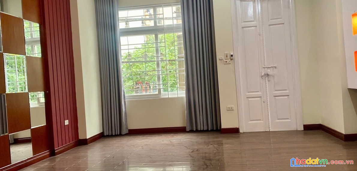 Nhà nguyễn chánh - phân lô oto tránh - kinh doanh đỉnh