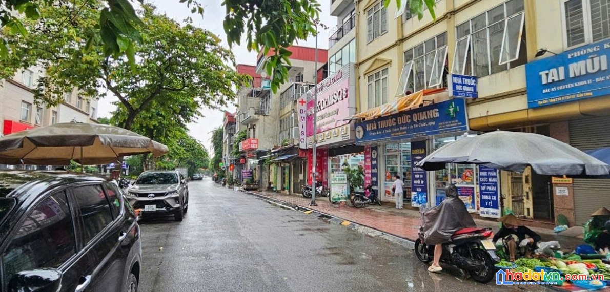Bán nhà phố vũ tông phan. ô tô đỗ cạnh nhà. 2 mặt thoáng sáng 36m*7,5 tỷ
