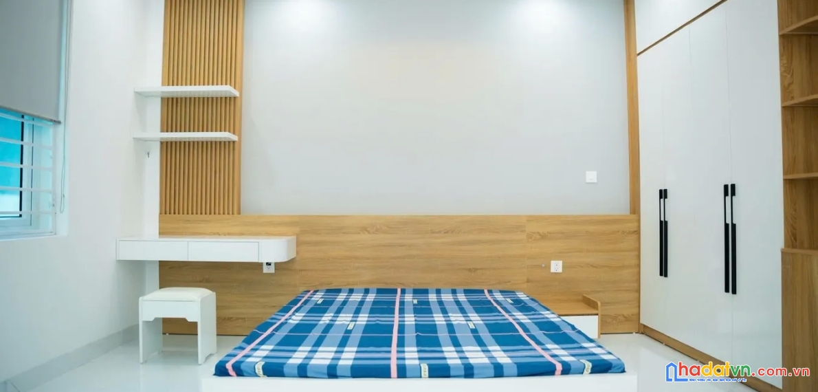 Bán nhà văn khê. hà đông. 6 tầng thang máy. ô tô. vỉa hè. dt 82m2. mt 5m. giá 21,5 tỷ.